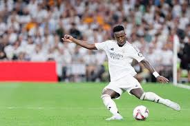 NBA球员数据统计：得分、篮板、助攻排行,